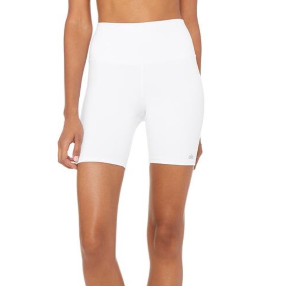 Alo Yoga biker shorts